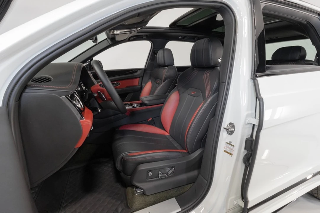 2022 Bentley Bentayga - Image 3 of 31