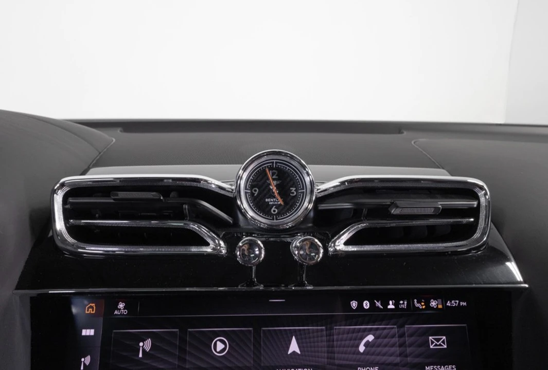 2022 Bentley Bentayga - Image 25 of 31