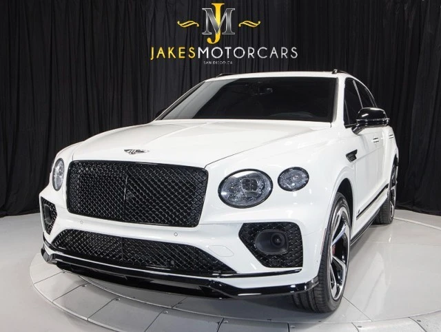 2022 Bentley Bentayga - Image 19 of 21