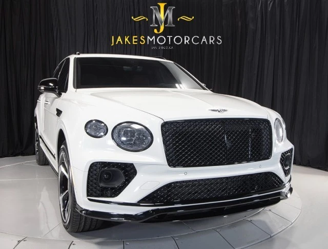 2022 Bentley Bentayga - Image 16 of 21