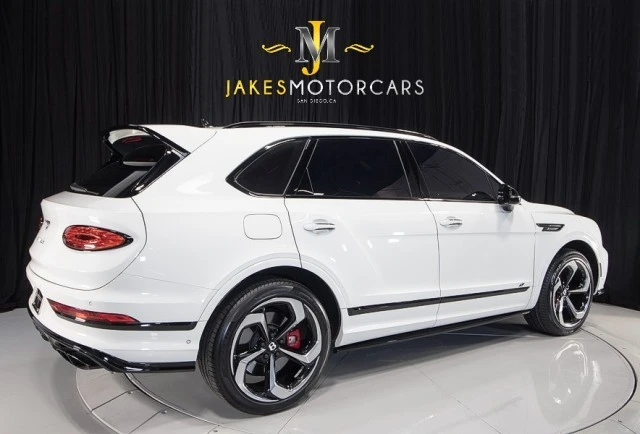 2022 Bentley Bentayga - Image 10 of 21