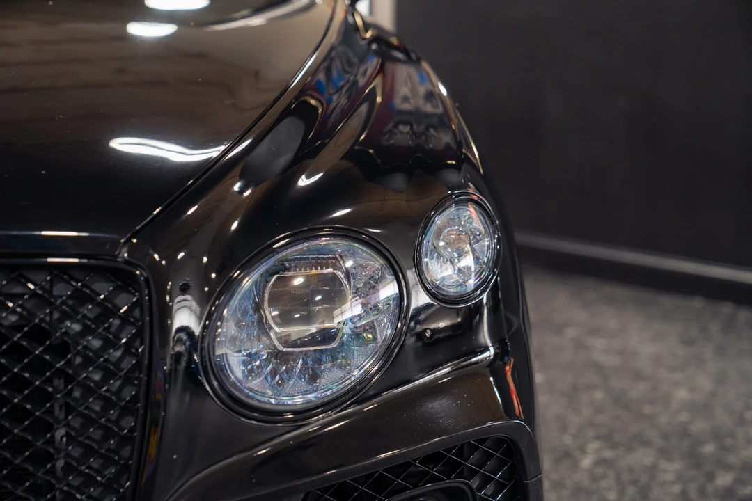 2022 Bentley Bentayga - Image 11 of 31