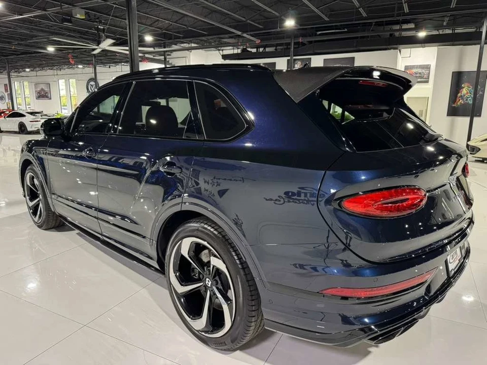 2022 Bentley Bentayga - Image 5 of 12