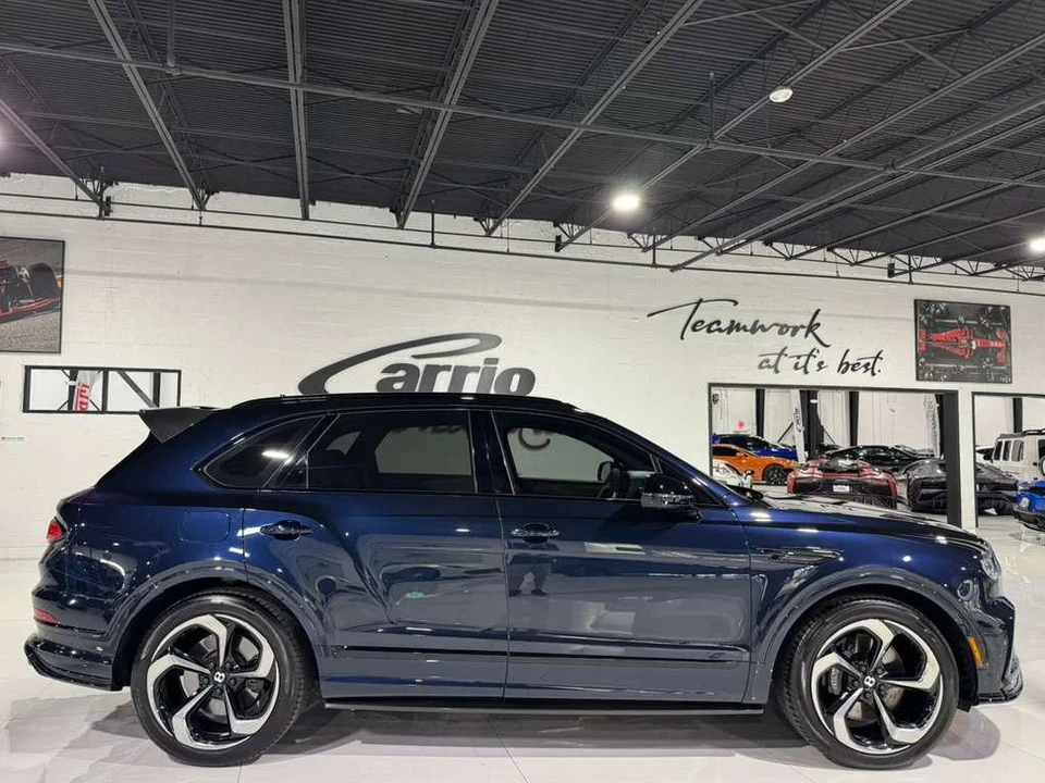 2022 Bentley Bentayga - Image 8 of 12