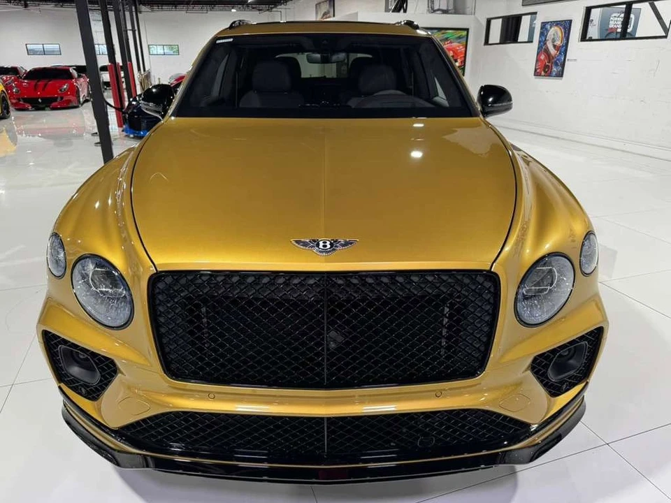 2022 Bentley Bentayga Mulliner - Image 2 of 12