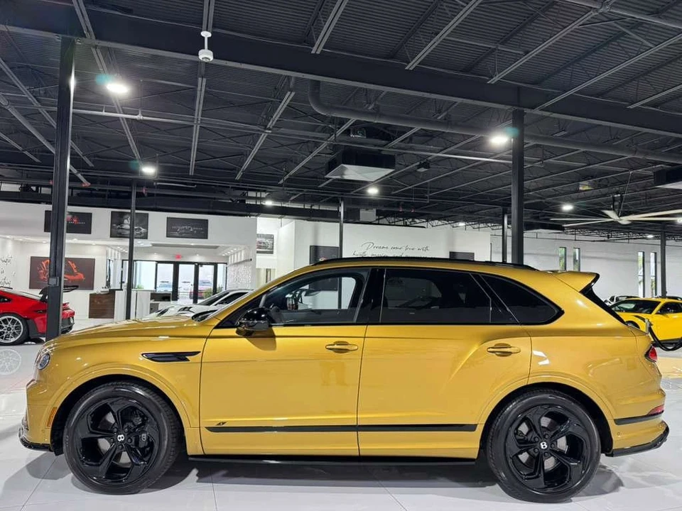 2022 Bentley Bentayga Mulliner - Image 4 of 12