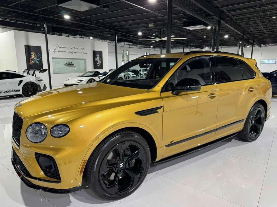 2022 Bentley Bentayga Mulliner - Image 3 of 12
