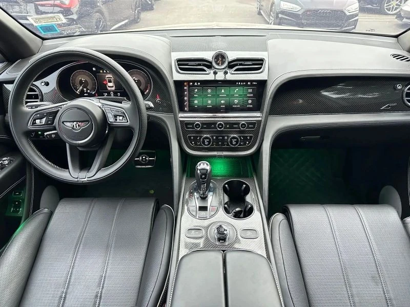 2022 Bentley Bentayga - Image 9 of 12
