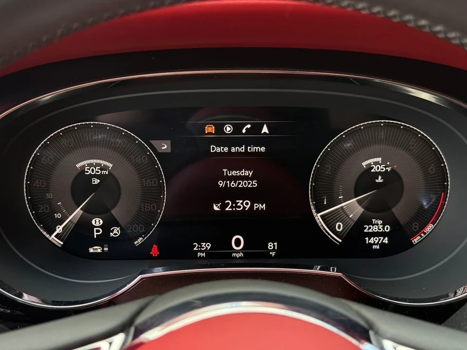 2022 Bentley Bentayga - Image 19 of 21