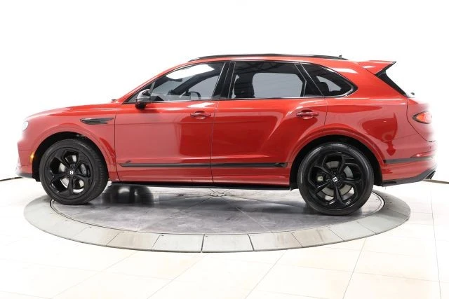 2022 Bentley Bentayga - Image 8 of 31