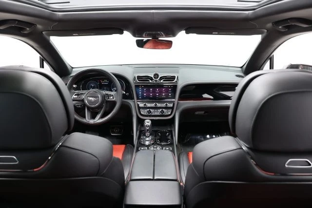 2022 Bentley Bentayga - Image 26 of 31