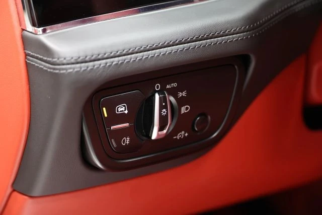 2022 Bentley Bentayga - Image 26 of 31