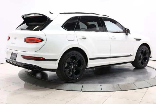 2022 Bentley Bentayga - Image 4 of 31
