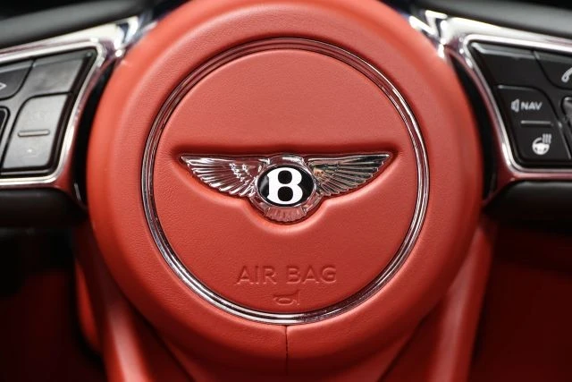 2022 Bentley Bentayga - Image 30 of 31
