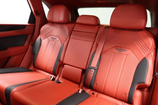 2022 Bentley Bentayga - Image 3 of 31
