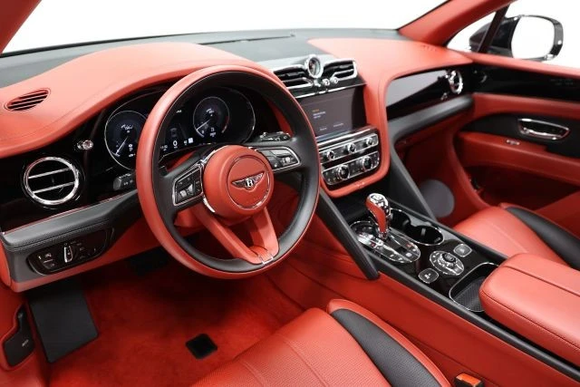 2022 Bentley Bentayga - Image 2 of 31