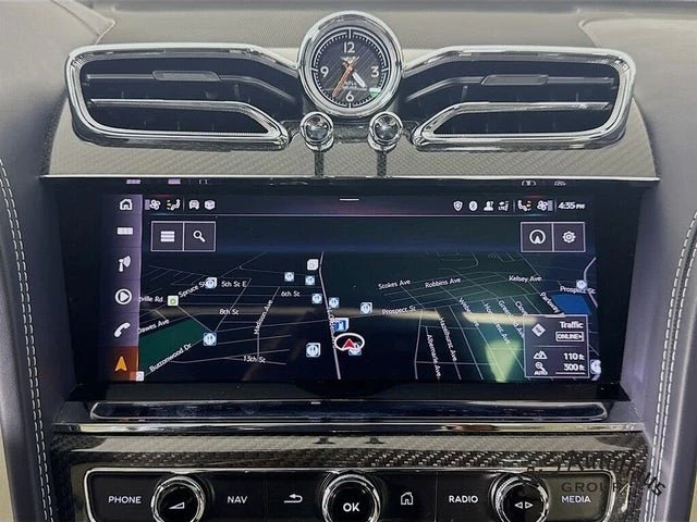 2022 Bentley Bentayga - Image 17 of 19