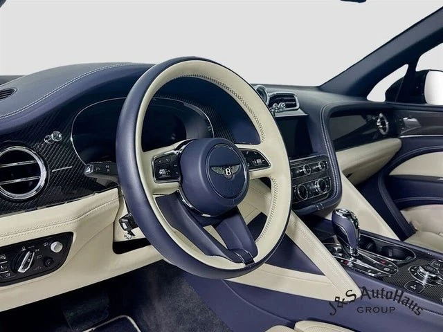 2022 Bentley Bentayga - Image 8 of 19