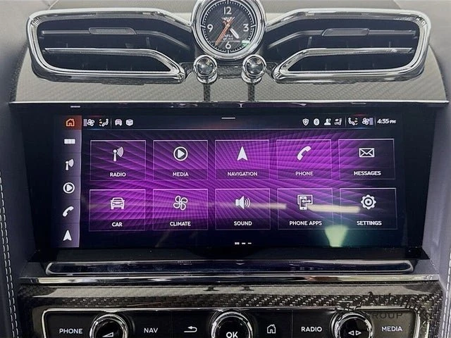 2022 Bentley Bentayga - Image 16 of 19