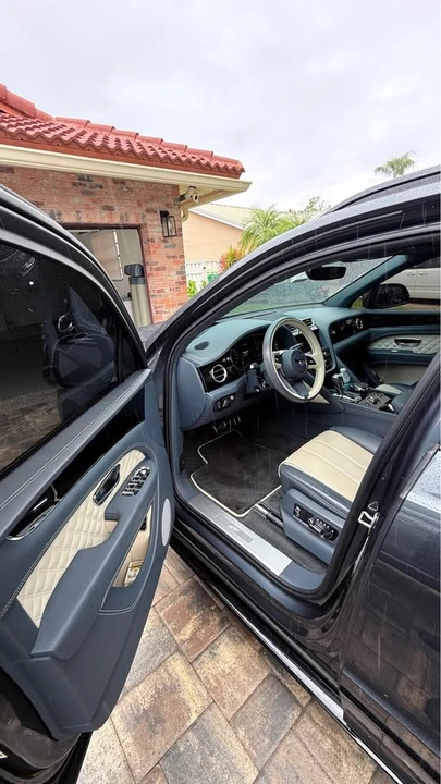 2022 Bentley Bentayga - Image 4 of 8