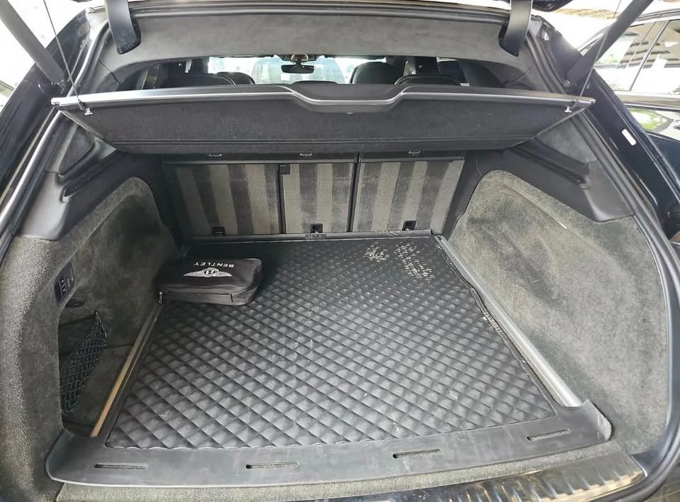 2022 Bentley Bentayga - Image 13 of 14