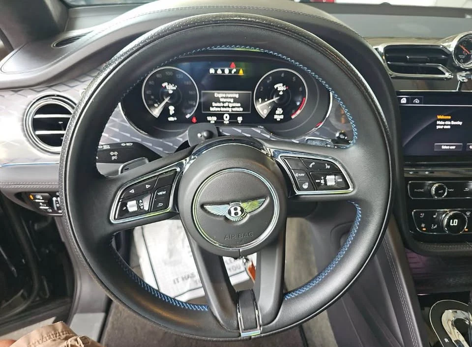 2022 Bentley Bentayga - Image 9 of 14
