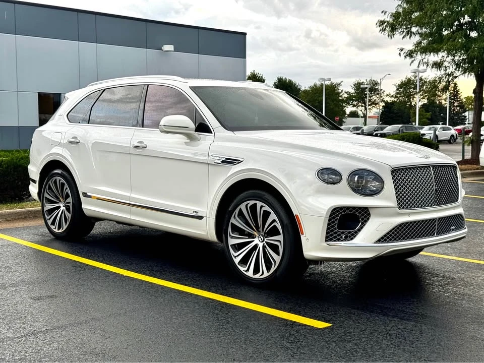 2022 Bentley Bentayga - Image 4 of 20