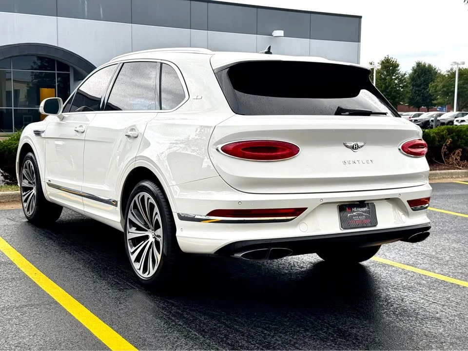 2022 Bentley Bentayga - Image 8 of 20