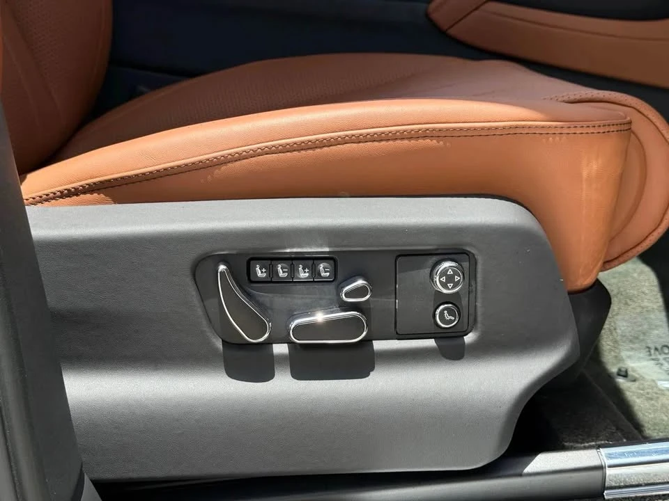 2022 Bentley Bentayga - Image 15 of 20