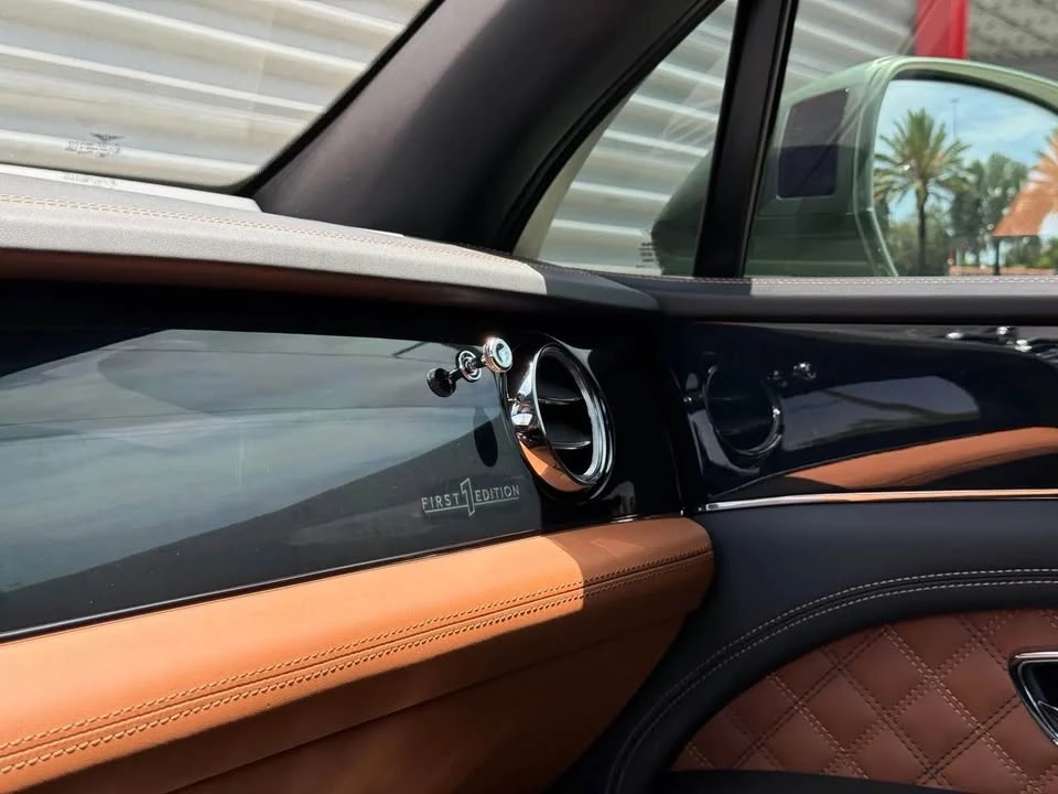 2022 Bentley Bentayga - Image 10 of 20