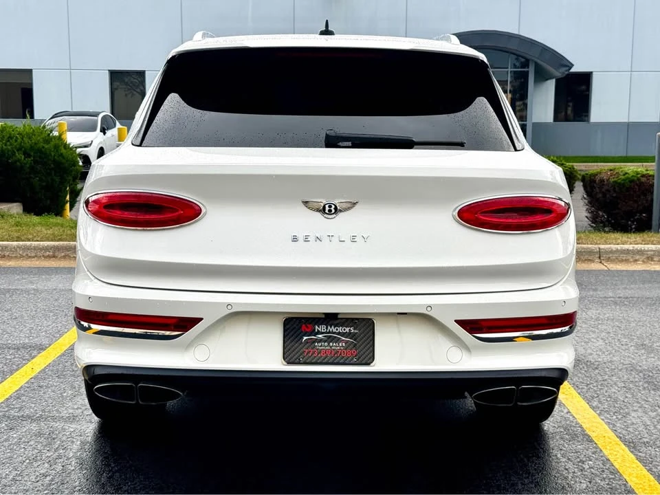2022 Bentley Bentayga - Image 9 of 20