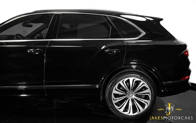 2022 Bentley Bentayga - Image 7 of 21