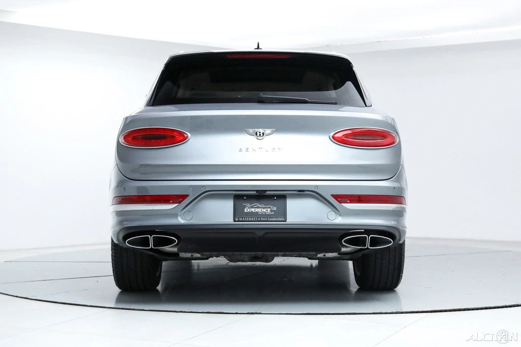 2022 Bentley Bentayga - Image 5 of 21