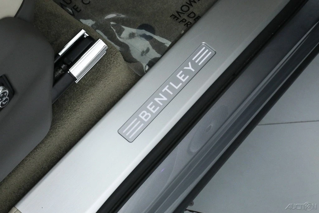 2022 Bentley Bentayga - Image 21 of 21
