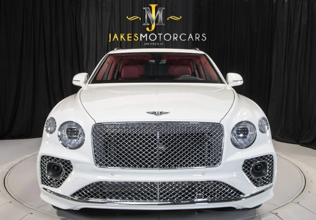 2022 Bentley Bentayga - Image 17 of 21