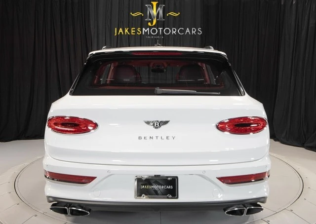 2022 Bentley Bentayga - Image 9 of 21
