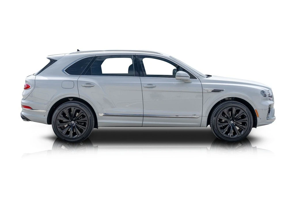2022 Bentley Bentayga - Image 2 of 12