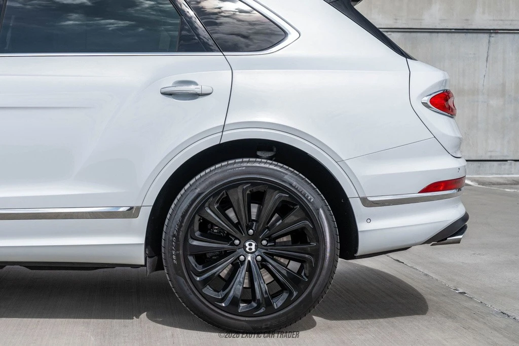 2022 Bentley Bentayga - Image 5 of 12