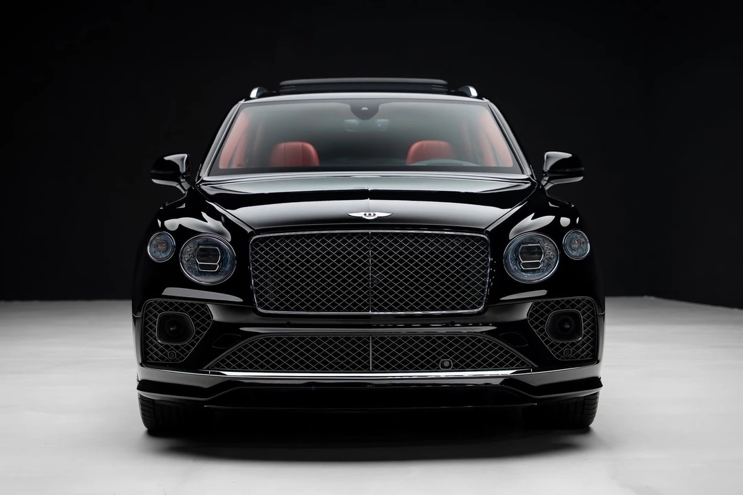 2022 Bentley Bentayga Speed - Image 8 of 31