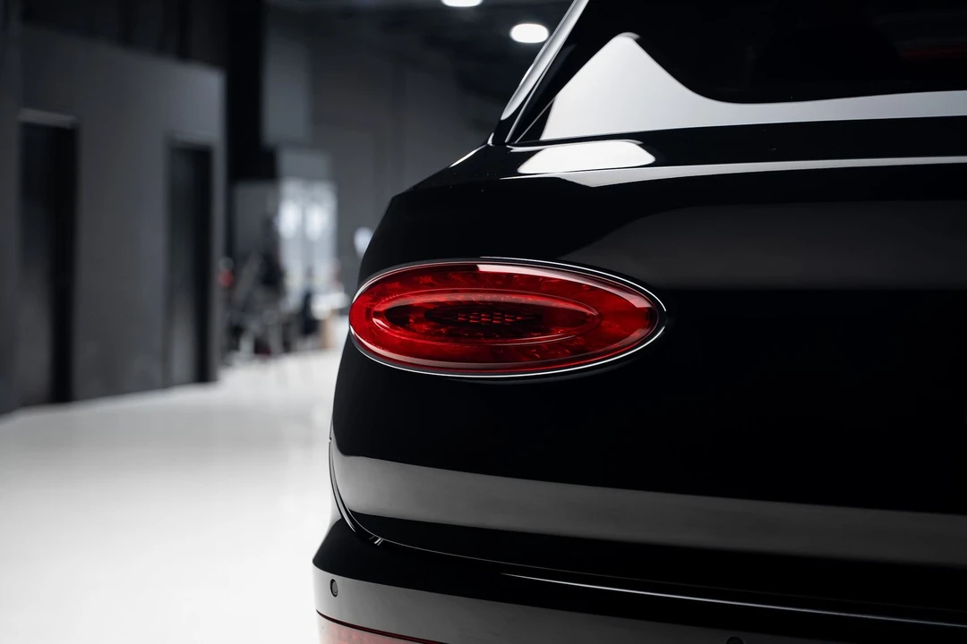 2022 Bentley Bentayga Speed - Image 28 of 31