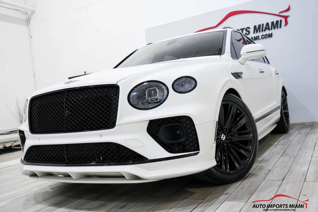 2022 Bentley Bentayga Speed - Image 2 of 12