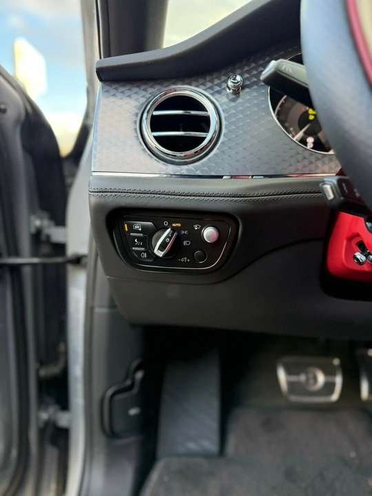 2022 Bentley Bentayga Speed - Image 19 of 21