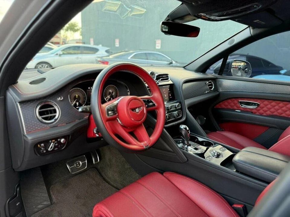 2022 Bentley Bentayga Speed - Image 8 of 21