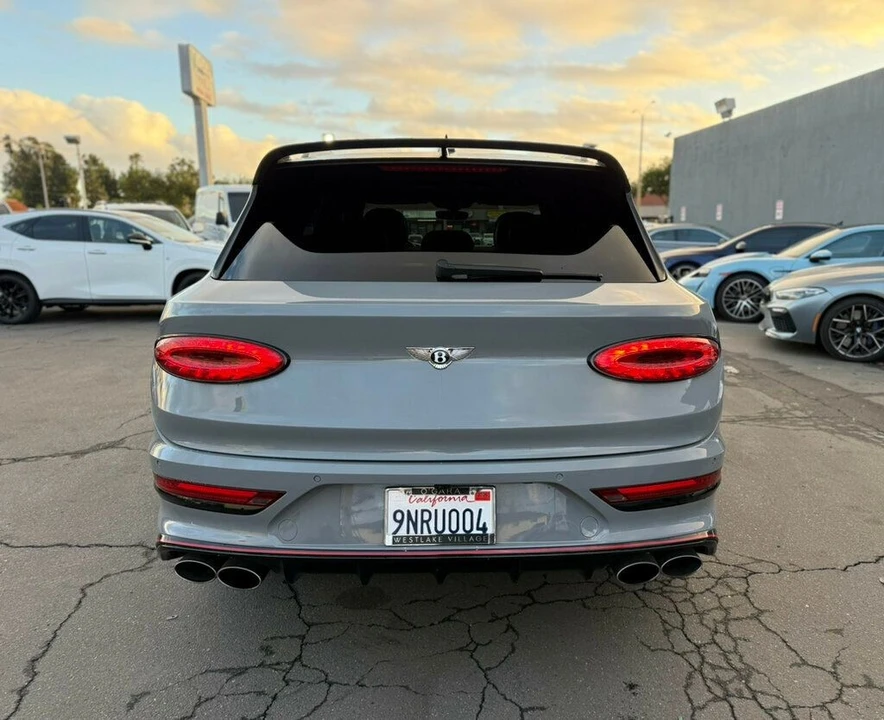 2022 Bentley - Image 4 of 31