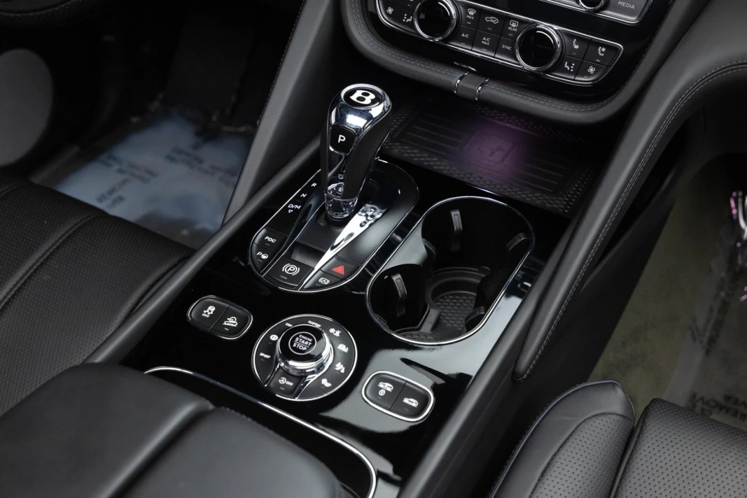 2022 Bentley Bentayga Speed - Image 20 of 21