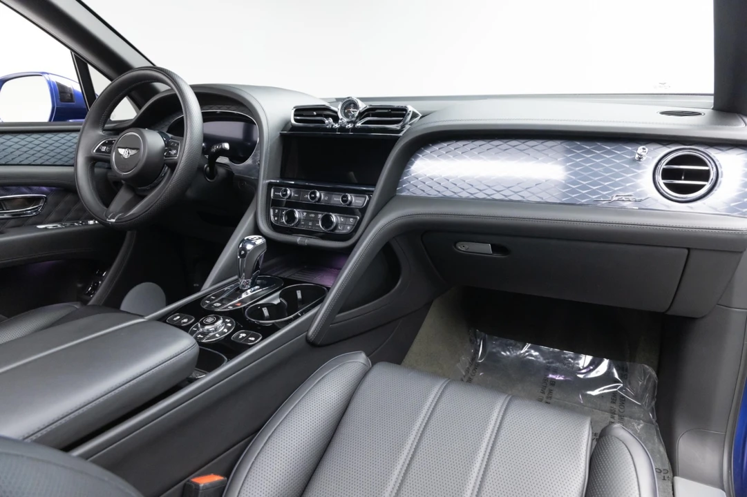 2022 Bentley Bentayga Speed - Image 2 of 21