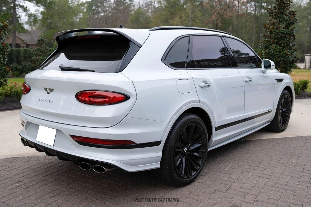 2022 Bentley Bentayga Speed - Image 8 of 12