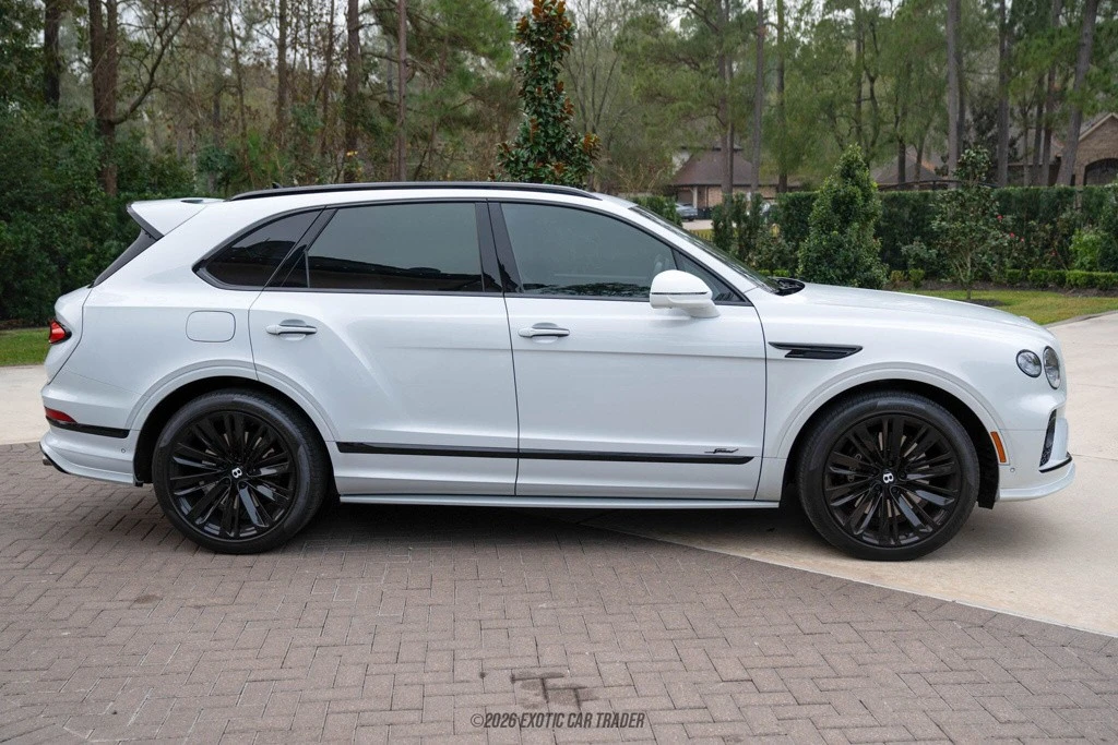 2022 Bentley Bentayga Speed - Image 9 of 12