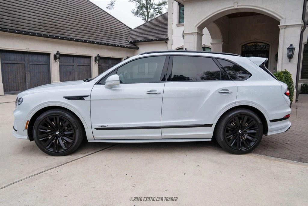 2022 Bentley Bentayga Speed - Image 3 of 12