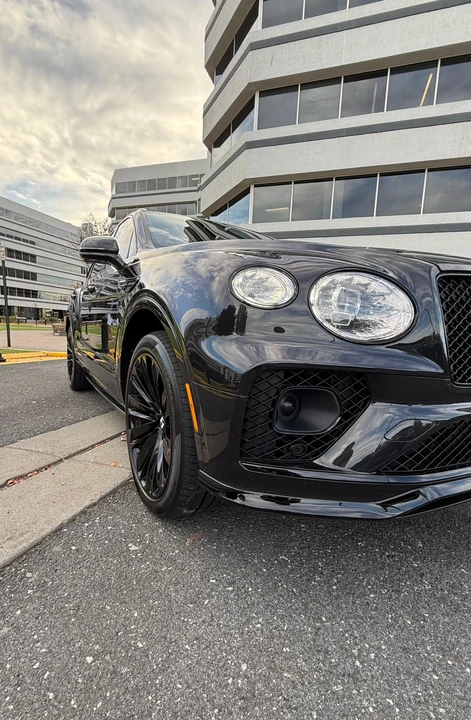 2022 Bentley Bentayga Speed - Image 15 of 31